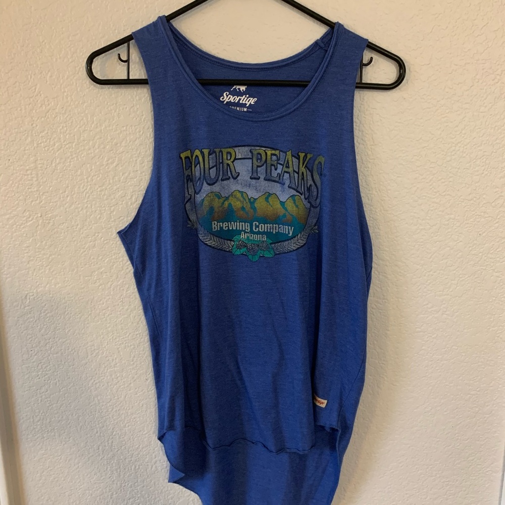 Four Peaks blue flowy tank